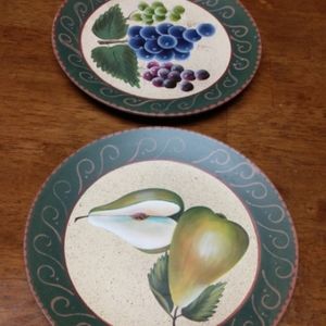 Home interior decorative plates